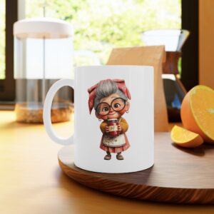 Cană personalizată cu grafică bunica compot si muraturi, simbol al iubirii pentru familie