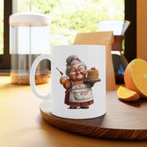 Cană personalizată cu grafică bunica face prăjituri și așteaptă nepoții, cadou emoțional pentru bunica