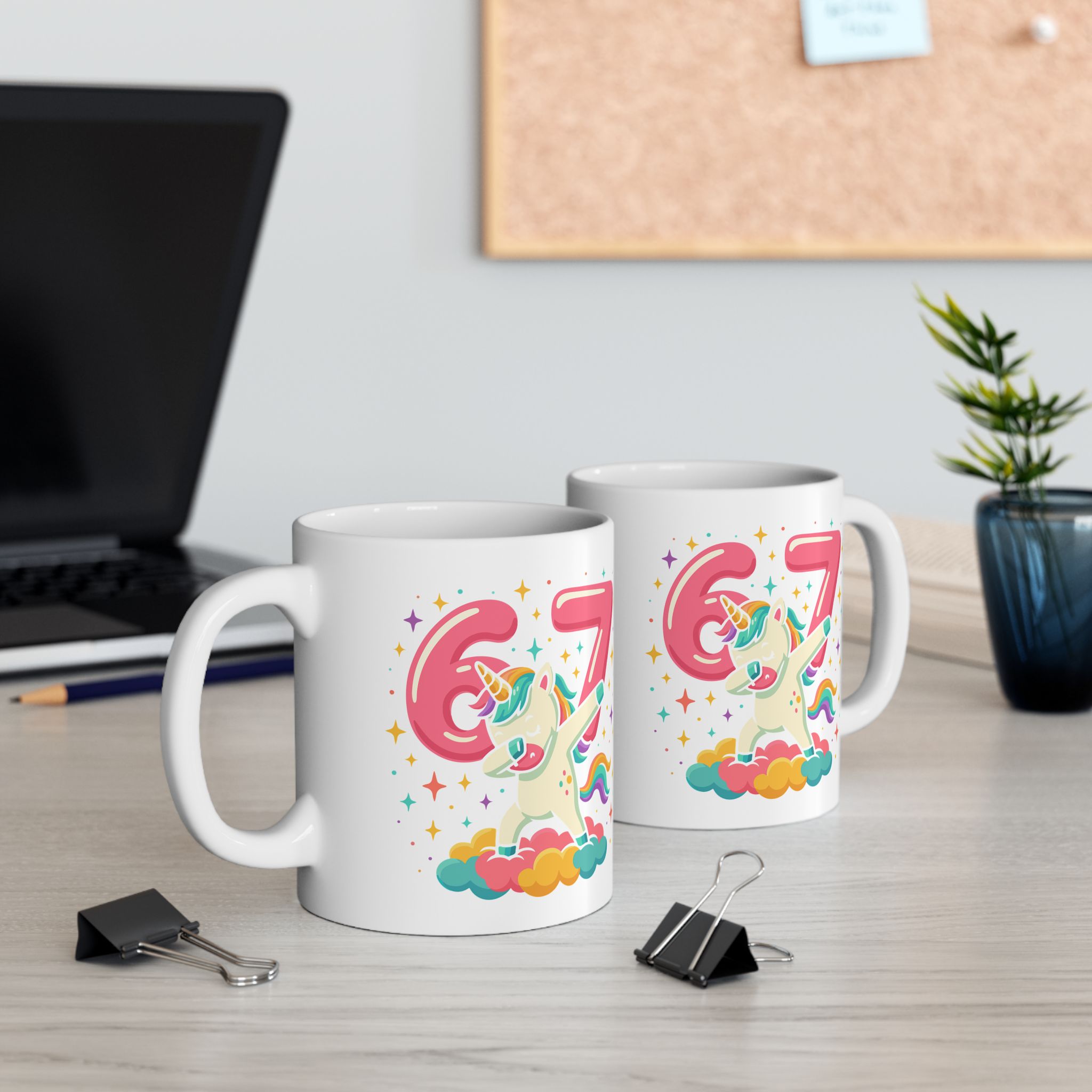 Cană ceramică cu grafică 67 six seven, design viral Gen Z