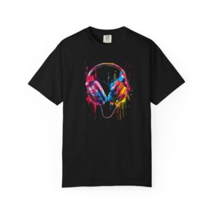 Tricou negru cu căști colorate artistice